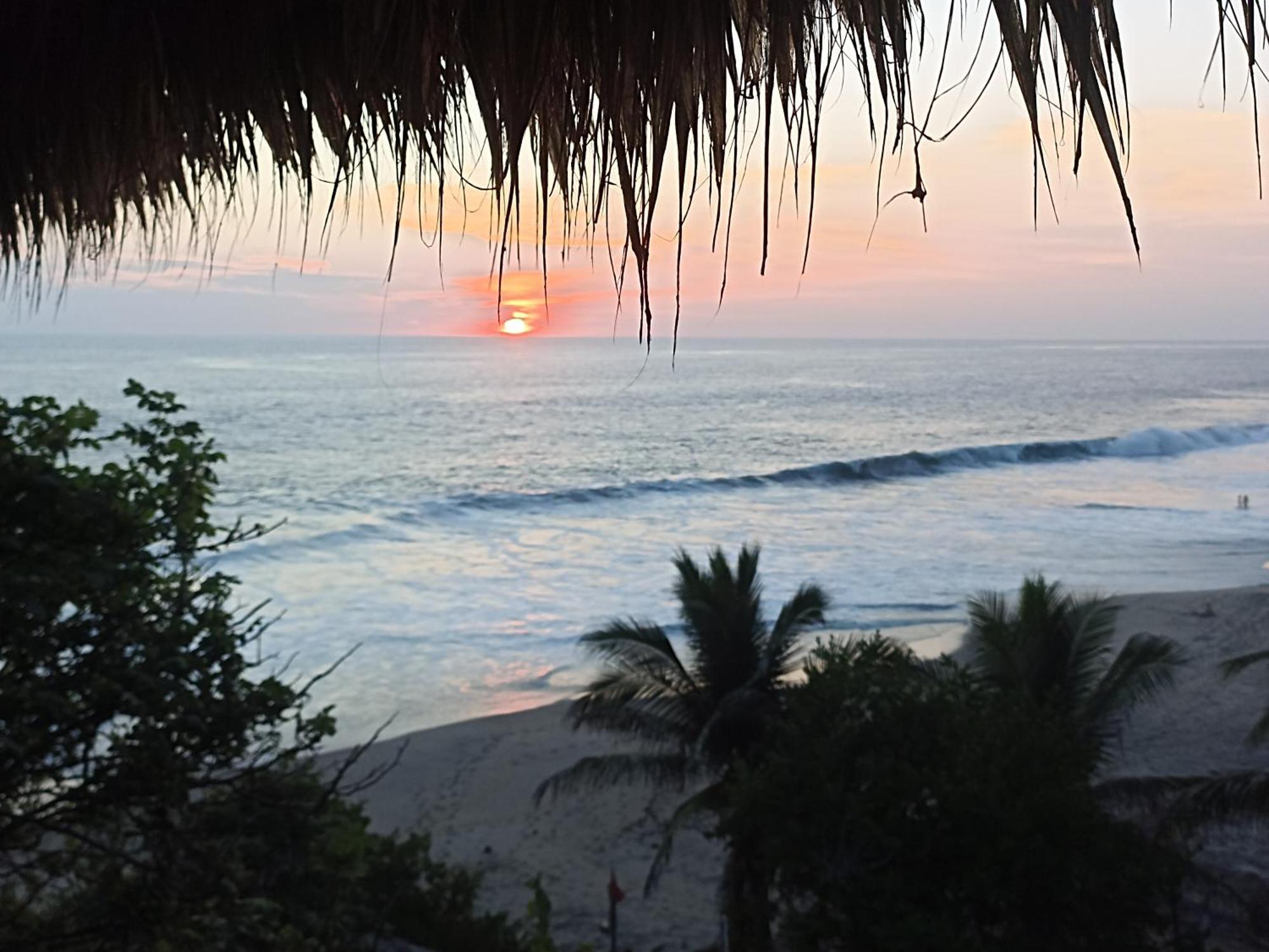 Hotel Punta Sur, Frente Al Mar Y El Atardecer Mazunte Esterno foto
