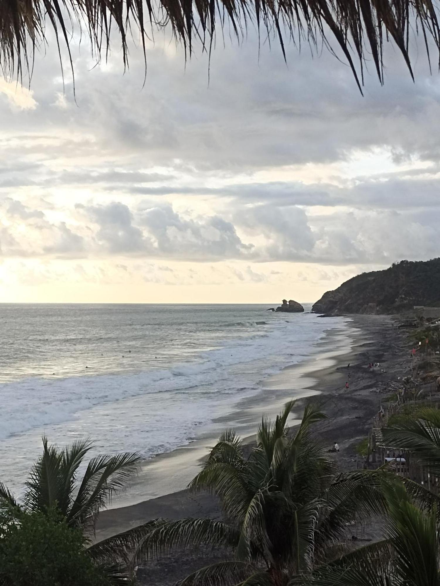 Hotel Punta Sur, Frente Al Mar Y El Atardecer Mazunte Esterno foto