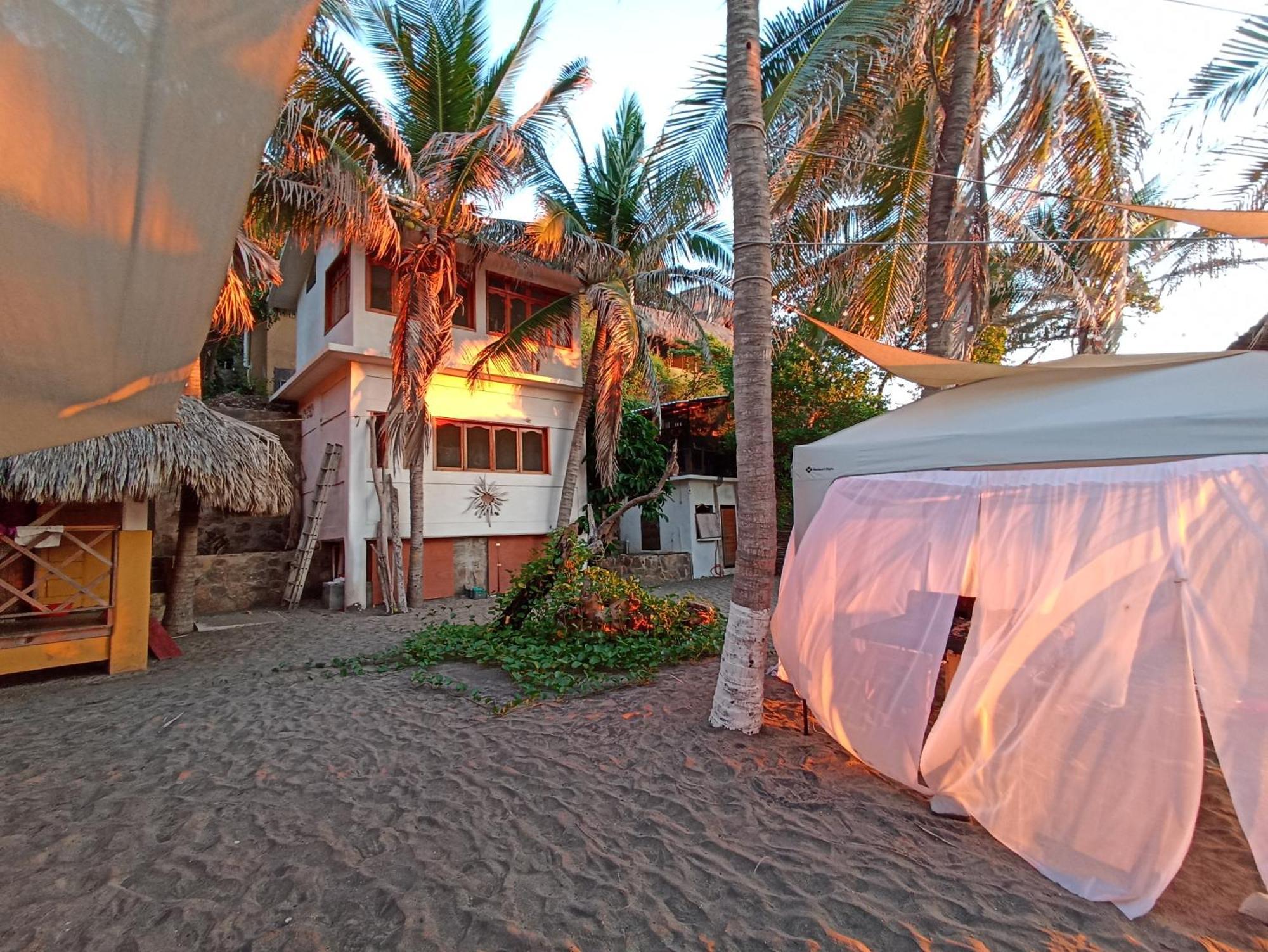 Hotel Punta Sur, Frente Al Mar Y El Atardecer Mazunte Esterno foto